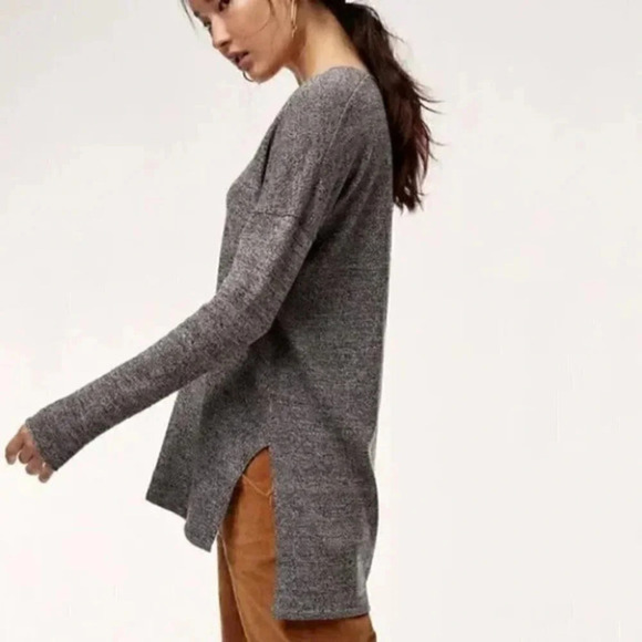 Aritzia Babaton Erin Sweater in Charcoal Gray Minimalist Size Small‎ - Picture 2 of 7
